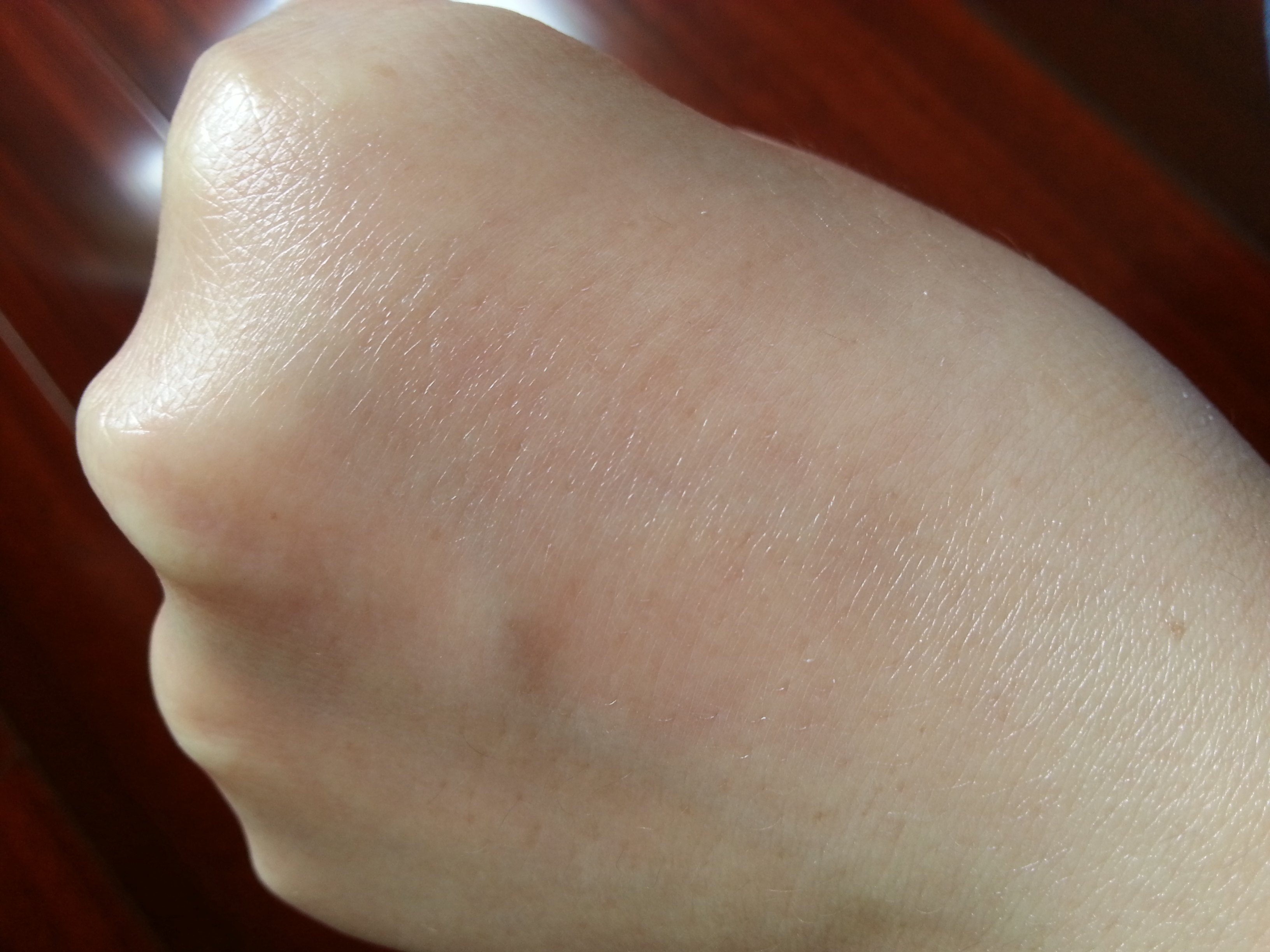 水感倍护防晒露