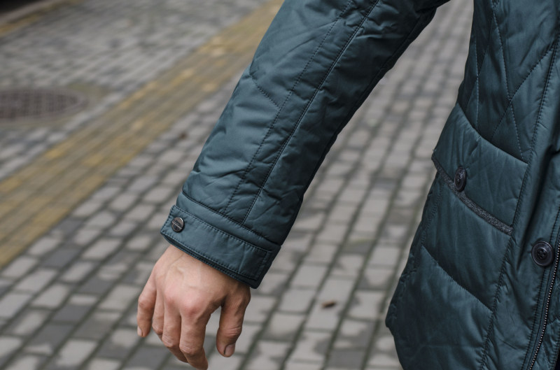 劲霸加厚棉服外套