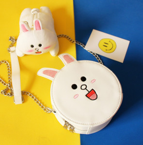 新款原宿风创意可爱刺绣小圆包