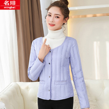 冬季新款羽绒服内胆女中老年人保暖修身内穿40岁50岁韩版妈妈装图片