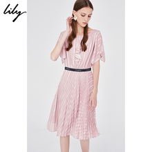 Lily2018夏新款女装荷叶边条纹腰间撞色压褶连衣裙118279C7958