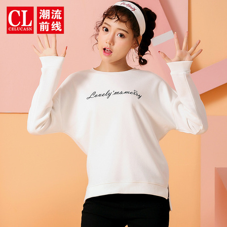 潮流前线2018年冬装新品女款宽松圆领卫衣加绒刺绣下摆开衩上衣潮商品大图