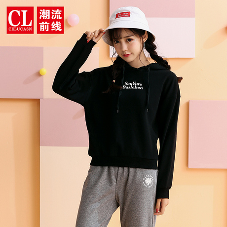 潮流前线2018秋季新品女款潮流时尚休闲甜美连帽字母印花套头卫衣商品大图