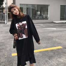中长款贴布高领时尚卫衣裙 套头女宽松不规则连衣裙2018秋冬新品图片