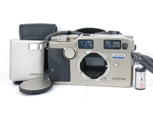 93新 G2旁轴胶片相机单机 带闪光灯 康泰时 Contax 东京直寄