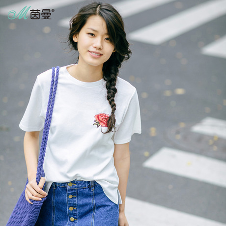 【拍下7折】茵曼2018夏装新款纯色刺绣短袖T恤女宽松白色半袖上衣商品大图