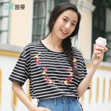 茵曼旗舰店2018夏装新款圆领绣花黑白条纹宽松短袖T恤女百搭上衣图片
