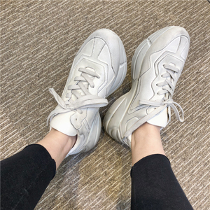 ins超火的鞋子冬季运动鞋