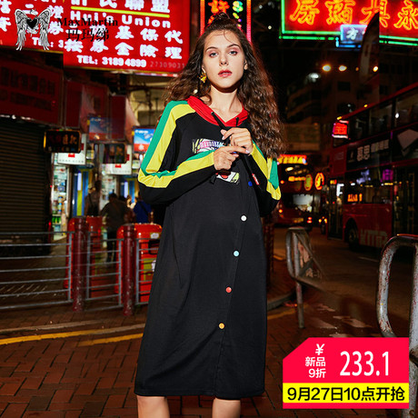 玛玛绨连衣裙女2018冬季新款韩版连帽时尚印花长袖连衣裙子潮商品大图