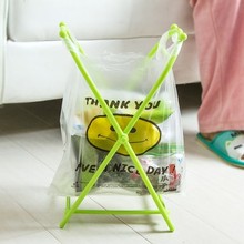 塑料袋收纳架 厨房垃圾袋手提袋收纳桶挂架 日本可折叠垃圾袋架子