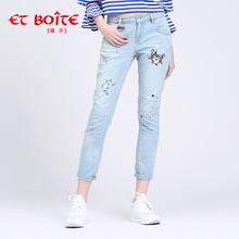 Et Boite/法文箱子浅色修身图案猫咪刺绣牛仔裤九分裤女 E6A221图片