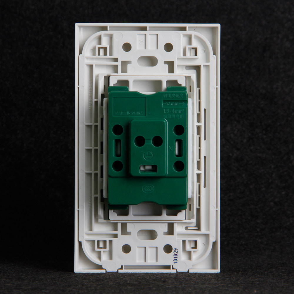 ���¿��ز���120��ǽ�ڿ���