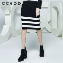 CCDD2018秋装新品专柜正品时尚修身条纹中腰针织半裙女性感包臀裙图片