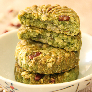 无糖精抹茶薏米红豆燕麦饼干