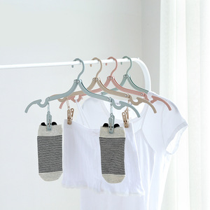 4个旅行折叠多功能衣架