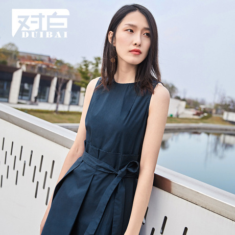 对白纯棉系带纸袋式连衣裙夏装2018新款女简约无袖圆领A字中裙子商品大图