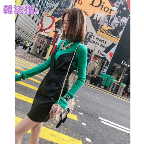 韩语琳2018新款女装秋冬裙子韩版性感V领吊带连衣裙高腰修身短裙商品大图