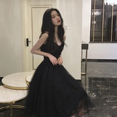 小心机设计感连衣裙仙女复古chic小黑裙 蕾丝吊带拼接纯色百搭时尚