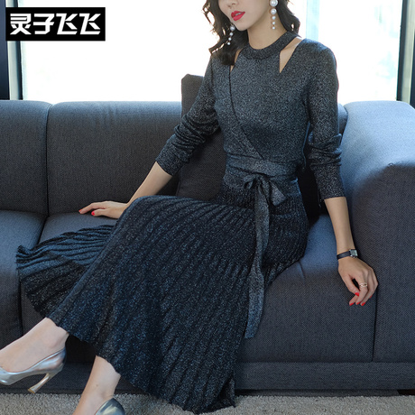 灵子飞飞欧美潮流新款V领吊带性感收腰针织百褶裙甜美少女连衣裙商品大图