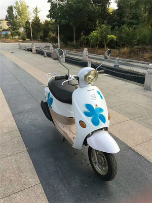二手原装进口本田小龟自由50cc-125cc摩托车复古水冷正品电喷踏板