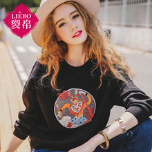 裂帛女装2018秋新款圆领刺绣长袖显瘦套头卫衣图片