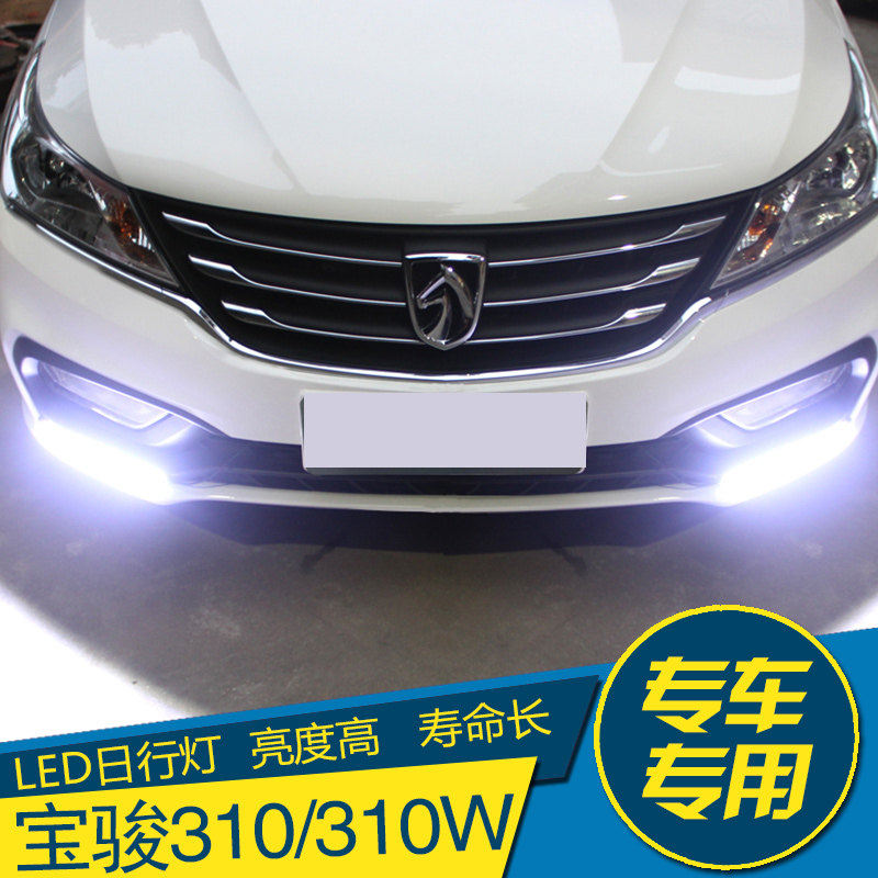 ר���ڱ���310 W���е�������װ�ռ��г���LED���еƲ����߸���