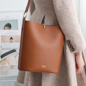 KIZZME新款复古简约单肩女包