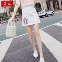 a字裙半身裙女夏2018新款百搭高腰刺绣裙子ins超火的白色chic短裙