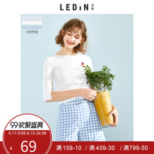 乐町2018春夏新款女装潮一字领开衩修身短款针织衫女薄款chic上衣图片