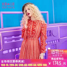 妖精的口袋夏装新款公主圆领木耳边刺绣收腰连衣裙女图片
