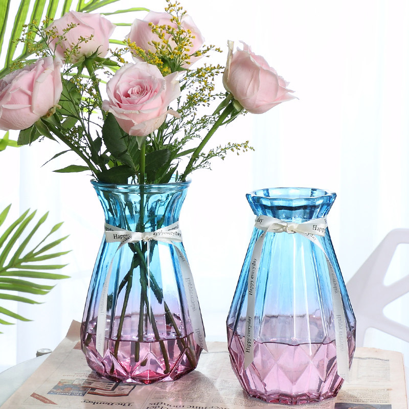 精致新品花瓶 盛放着我们对于生活的热爱 趣值买