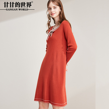 中长款针织衫2018秋装新款甘甘的世界蝴蝶结V领毛衣女连衣裙图片
