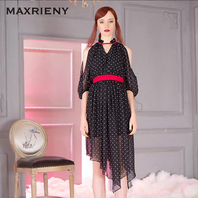 MAXRIENY夏季新品时尚女士精品露肩撞边波点连衣裙