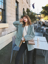 小西服2019网红韩版休闲复古英伦风短款西装外套女设计感小众春秋