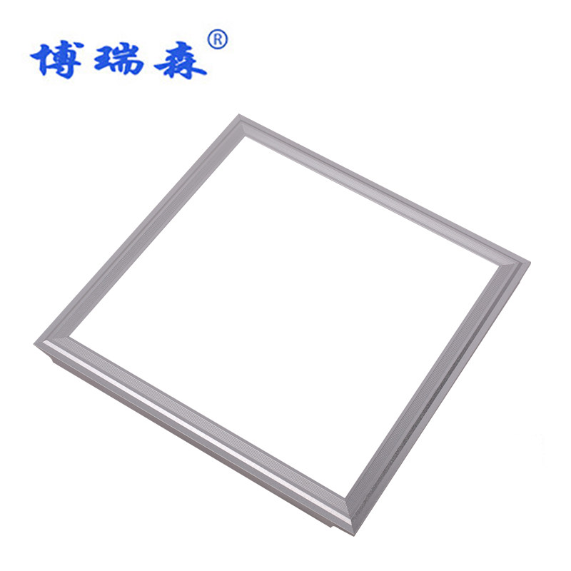 ����ɭ����ķĸ�ص�