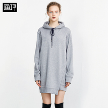 画伊2018秋冬新品连帽刺绣卫衣连衣裙韩版宽松中长款开叉女装上衣图片