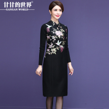 【刺绣羊毛呢 49%羊毛】甘甘的世界2018秋冬新款连衣裙中长款女图片
