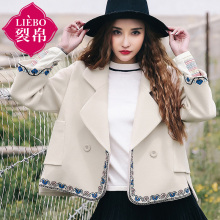 裂帛女装2018春新款西服领刺绣短款呢子大衣百搭开叉毛呢外套女图片