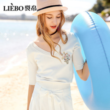 裂帛2018夏新款清新文艺风V领五分袖套头衫舒适刺绣显瘦针织衫女图片