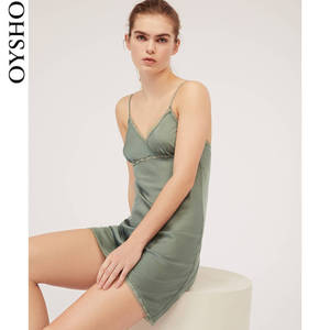 Oysho薄款蕾丝镶边短版吊带睡裙打底衬裙女30282291758