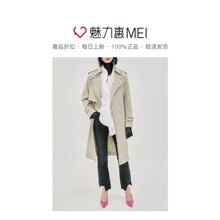 预售 Mo＆Co．/摩安珂 卡其色翻领长袖金属圆环饰女士风衣图片
