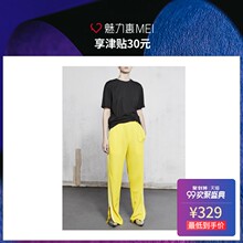 预售 Mo&Co. 黑色漫画印花短袖女士T恤图片