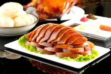 四季民福烤鸭店 整只烤鸭当天现烤现切配酱料北京可闪送顺丰全国