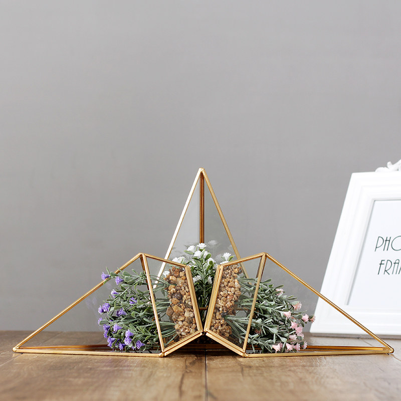 ����˹����Լ�ڼ� 01