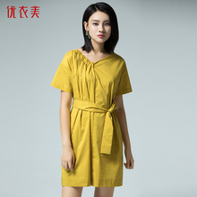 优衣美女装2018秋季新品韩版时尚不对称V领显瘦高腰连衣裙32900图片