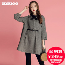 miuco女装2018秋季新款甜美减龄蝴蝶结圆领显瘦A字摆格纹风衣外套图片