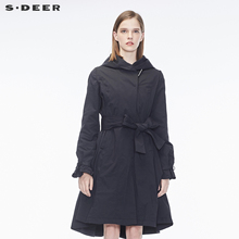 sdeer圣迪奥简约纯色斜襟暗扣A廓百褶系带连帽长款风衣S17381849图片