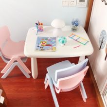 升级 防滑幼儿园桌椅宝宝桌椅儿童塑料桌孩子学习桌书桌 麦兔