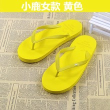 纯色居家 女士平跟卡通人字拖鞋 包邮 休闲沙滩人字拖 休闲时尚 新款