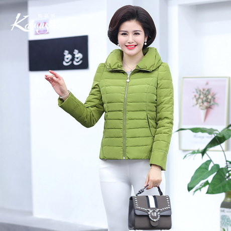 凯慕狮反季清仓女装堆堆领中老年短款休闲反季羽绒服女冬季外套商品大图
